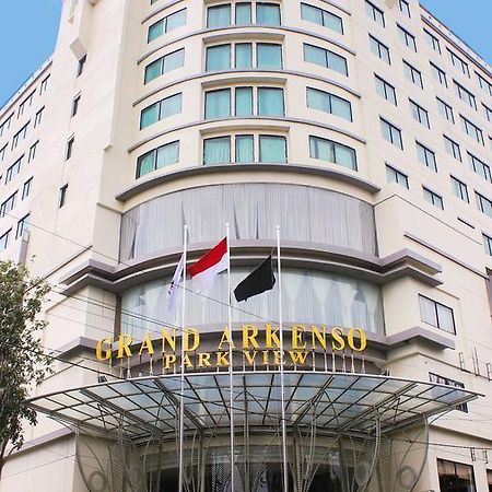 Hotel Grand Arkenso Park View Semarang Exteriér fotografie