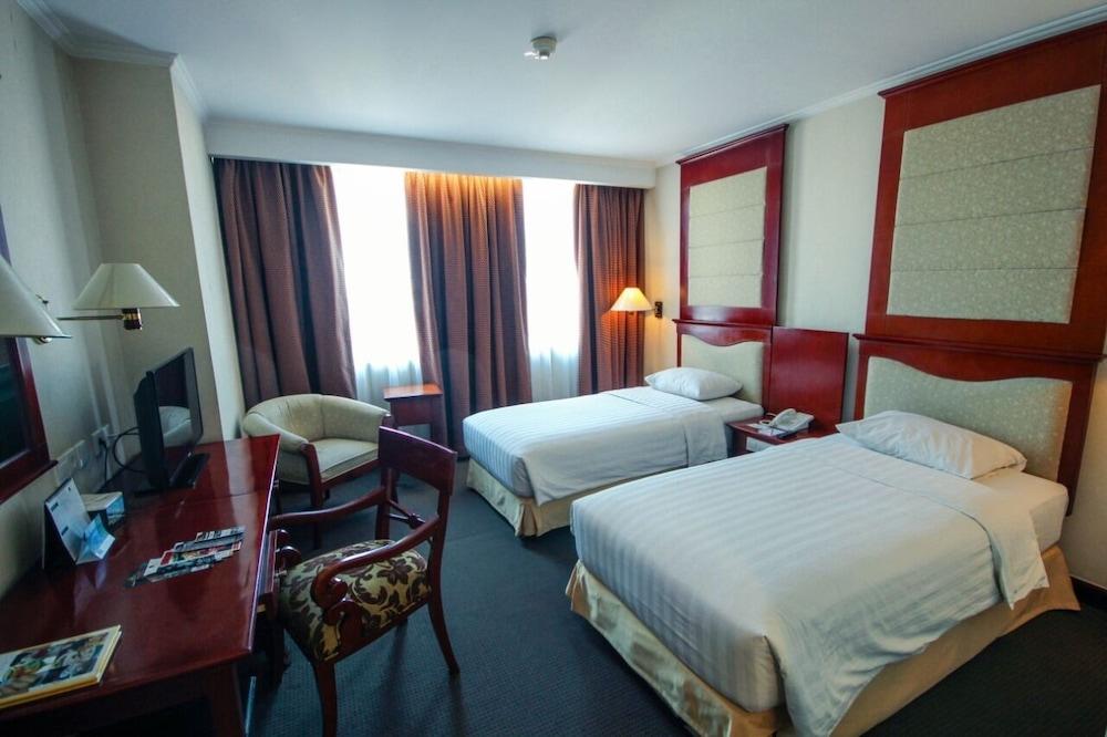 Hotel Grand Arkenso Park View Semarang Exteriér fotografie