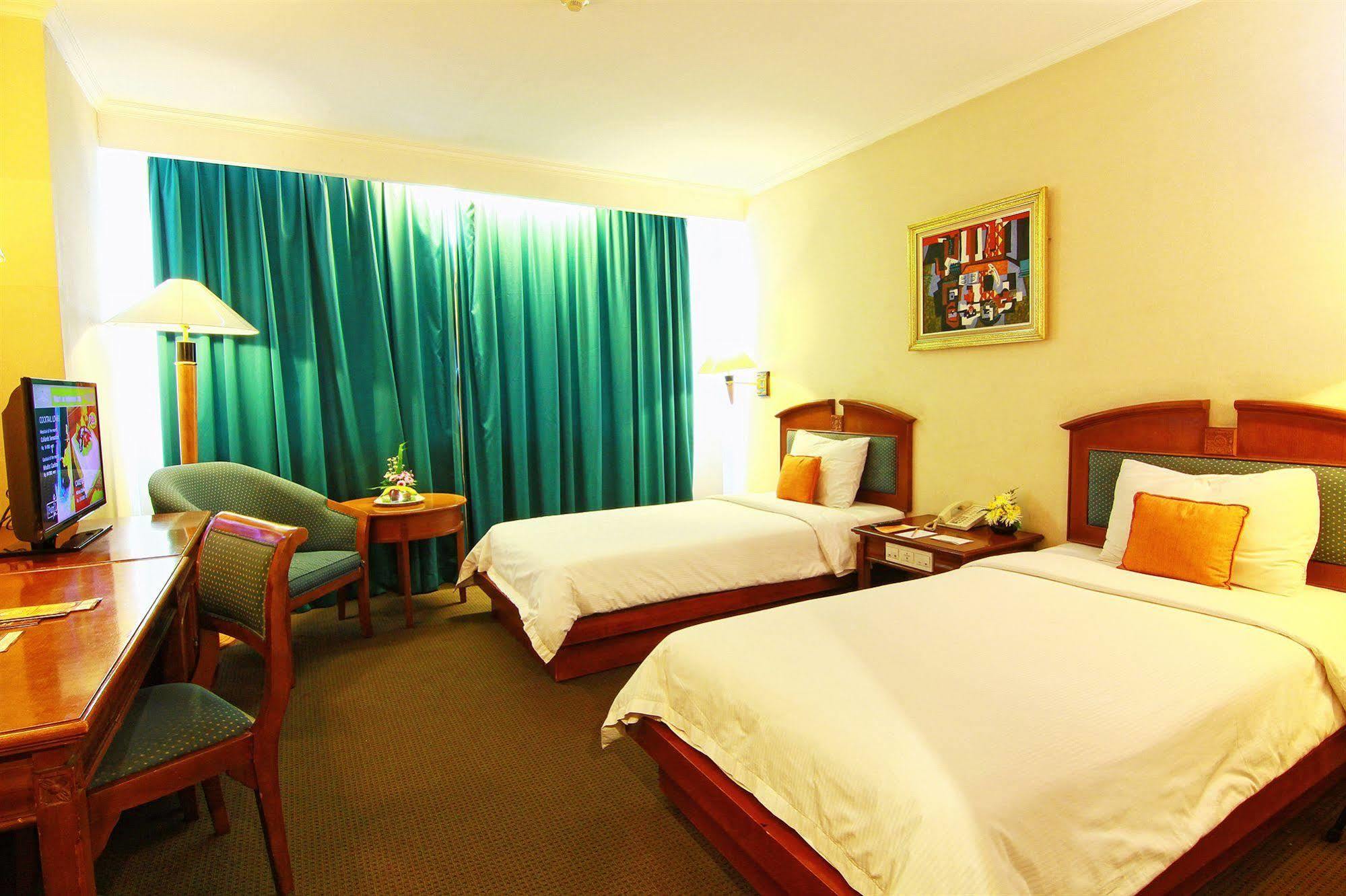 Hotel Grand Arkenso Park View Semarang Exteriér fotografie
