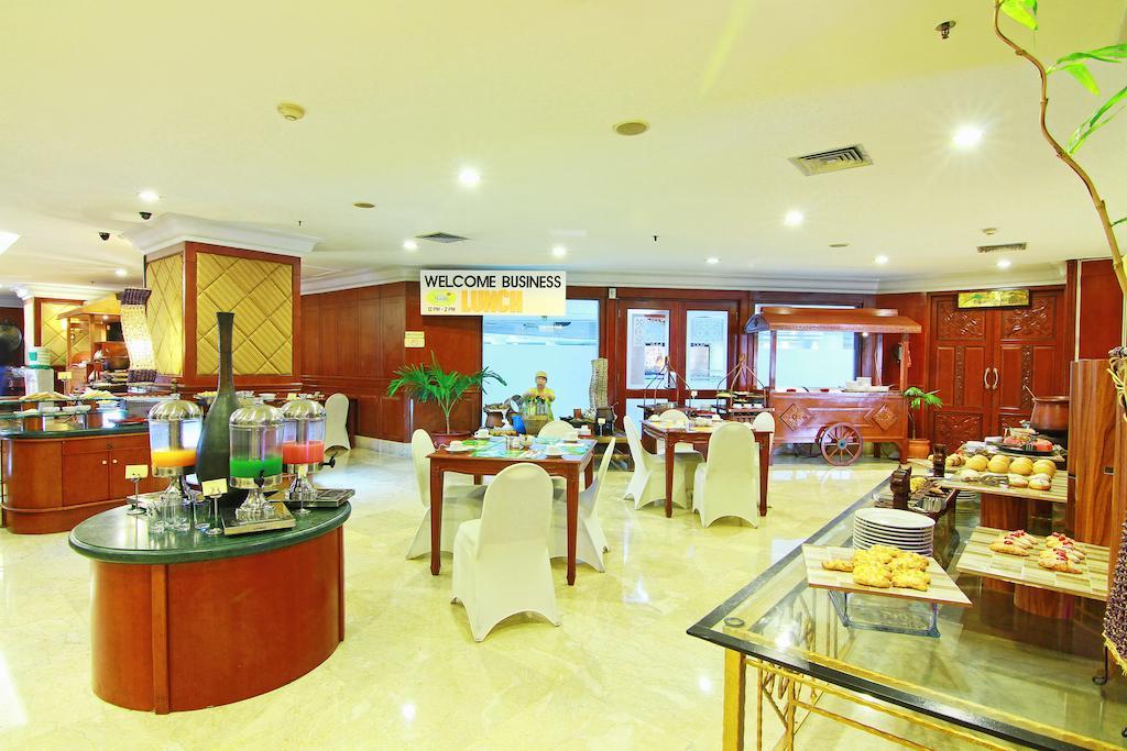 Hotel Grand Arkenso Park View Semarang Exteriér fotografie